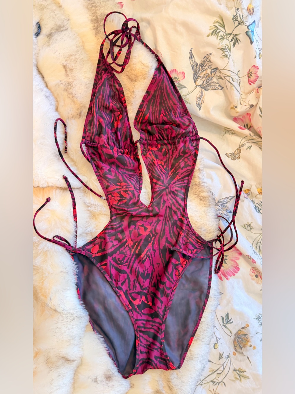 Victoria's Secret Magenta and Black Cutout One-Piece Swimsuit Sun Through